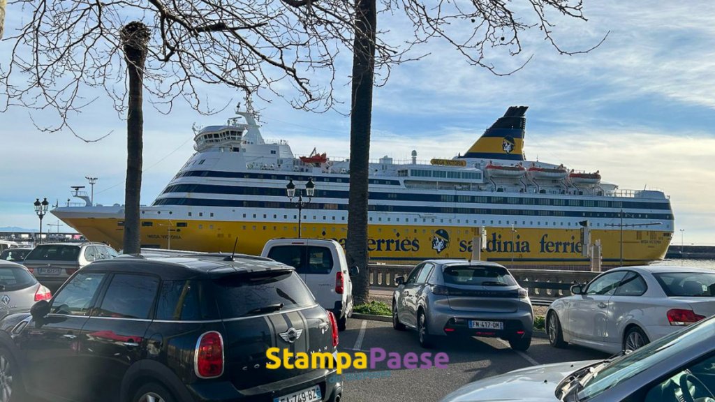 ''Acteurs Locaux Stampa Paese'' - L’interminable attente des élèves de Calvi bloqués à Bastia